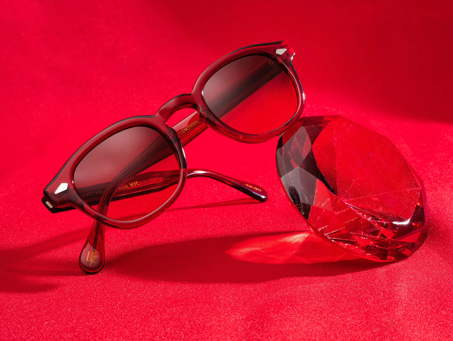Lemtosh Monochrome Ruby